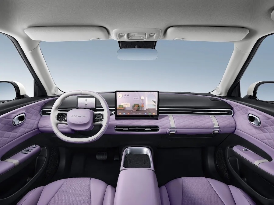 Dongfeng Nammi 01 Interior Design