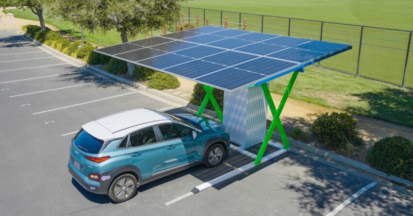 Role of Solar Power in Accelerating EV Adoption in Africa
